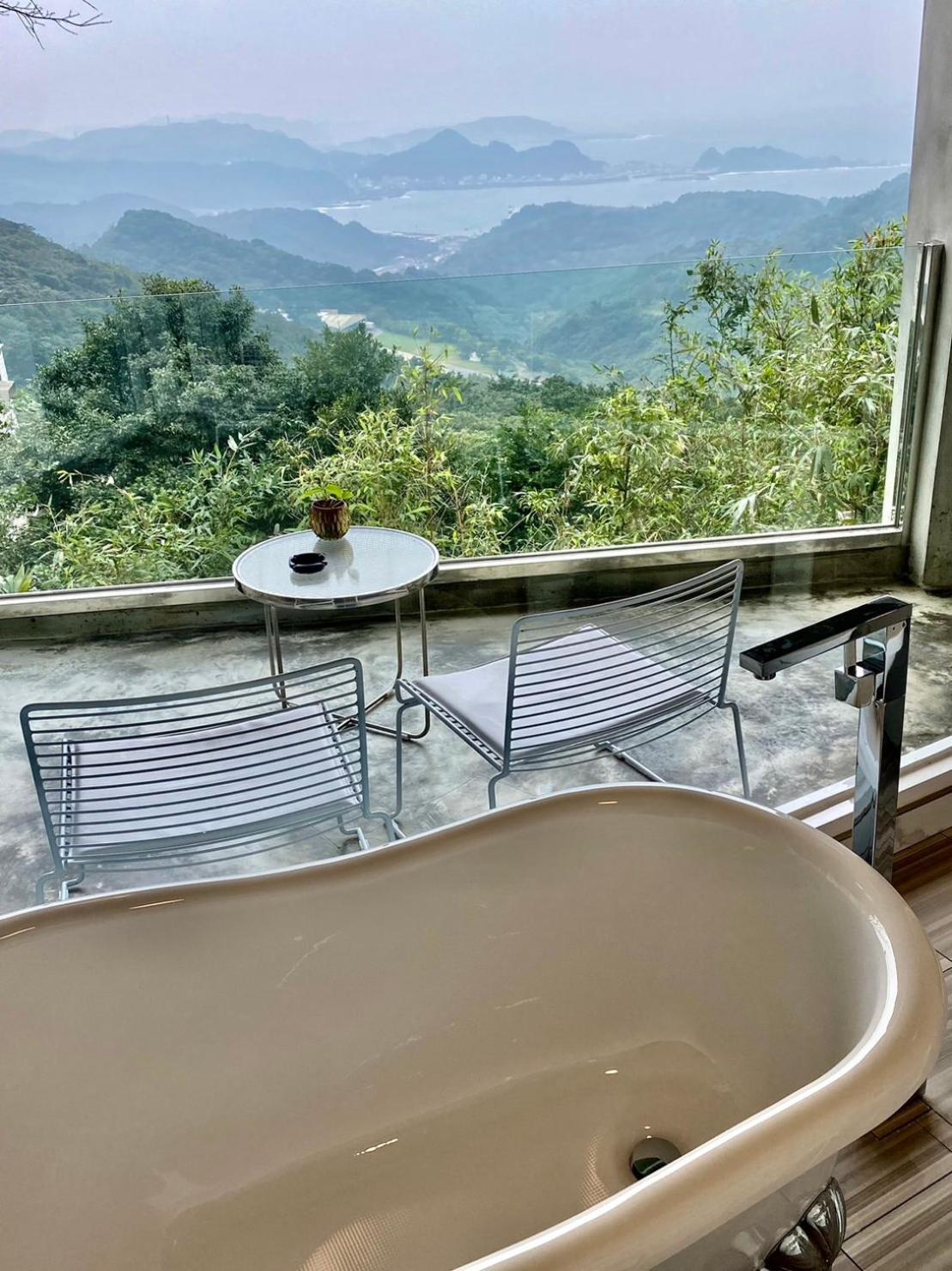 Sunny Room Джиуфен Екстериор снимка